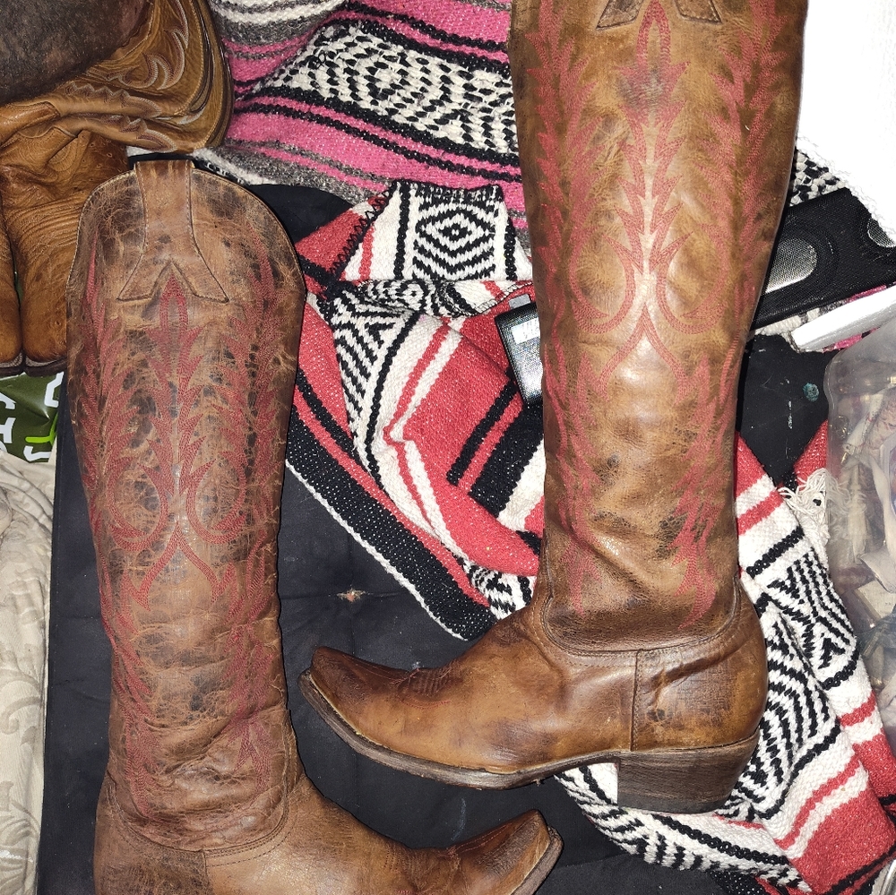 Mayra Cowgirl Boots - Picture 2 of 8